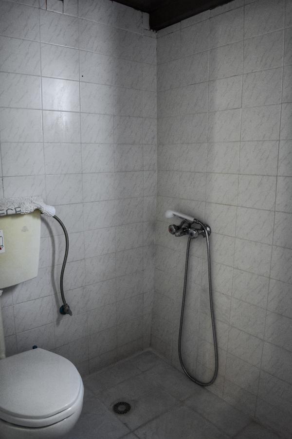 Hotel Alisahni Vári Zewnętrze zdjęcie